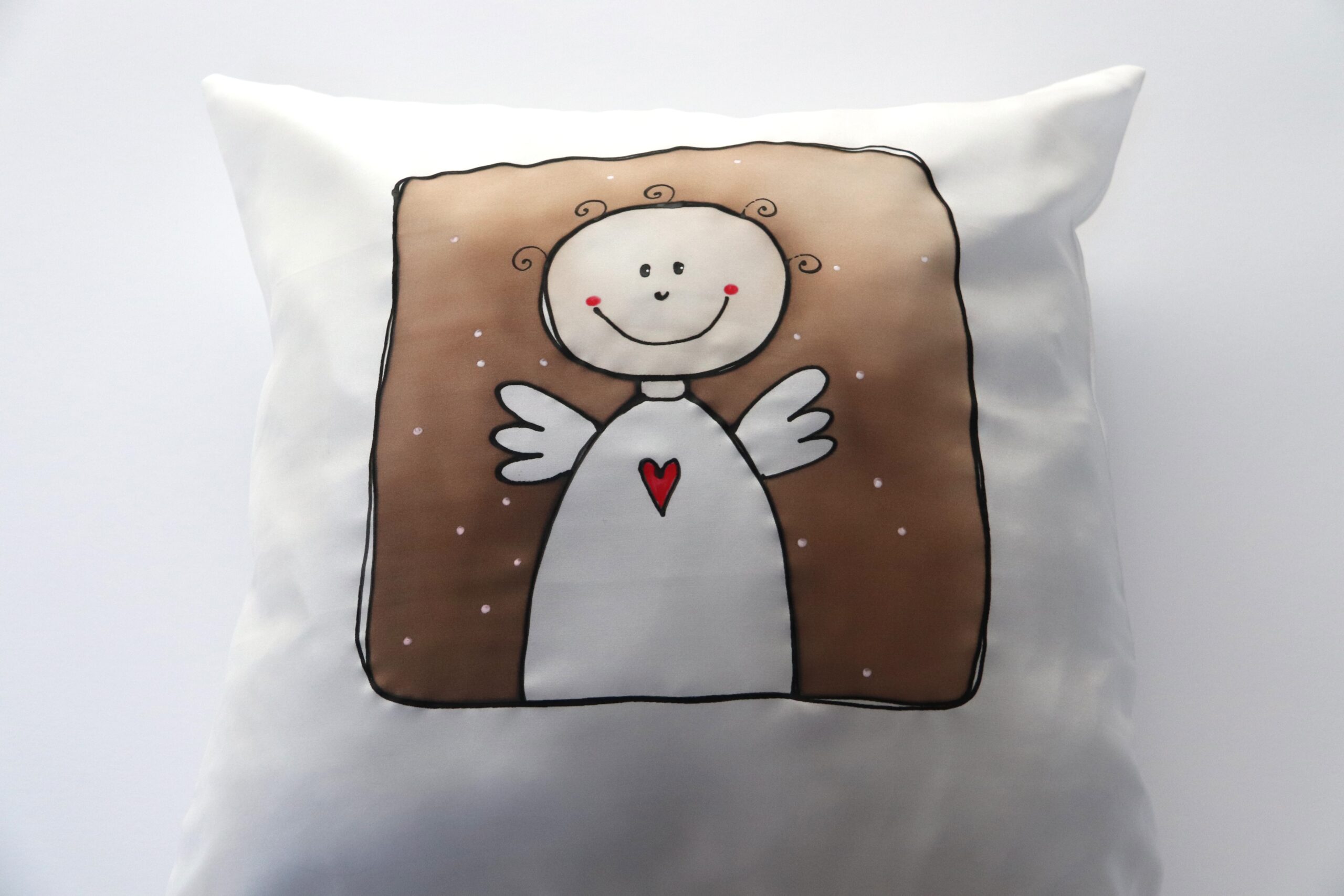 Maľovaná hodvábna obliečka ANJEL hnedý