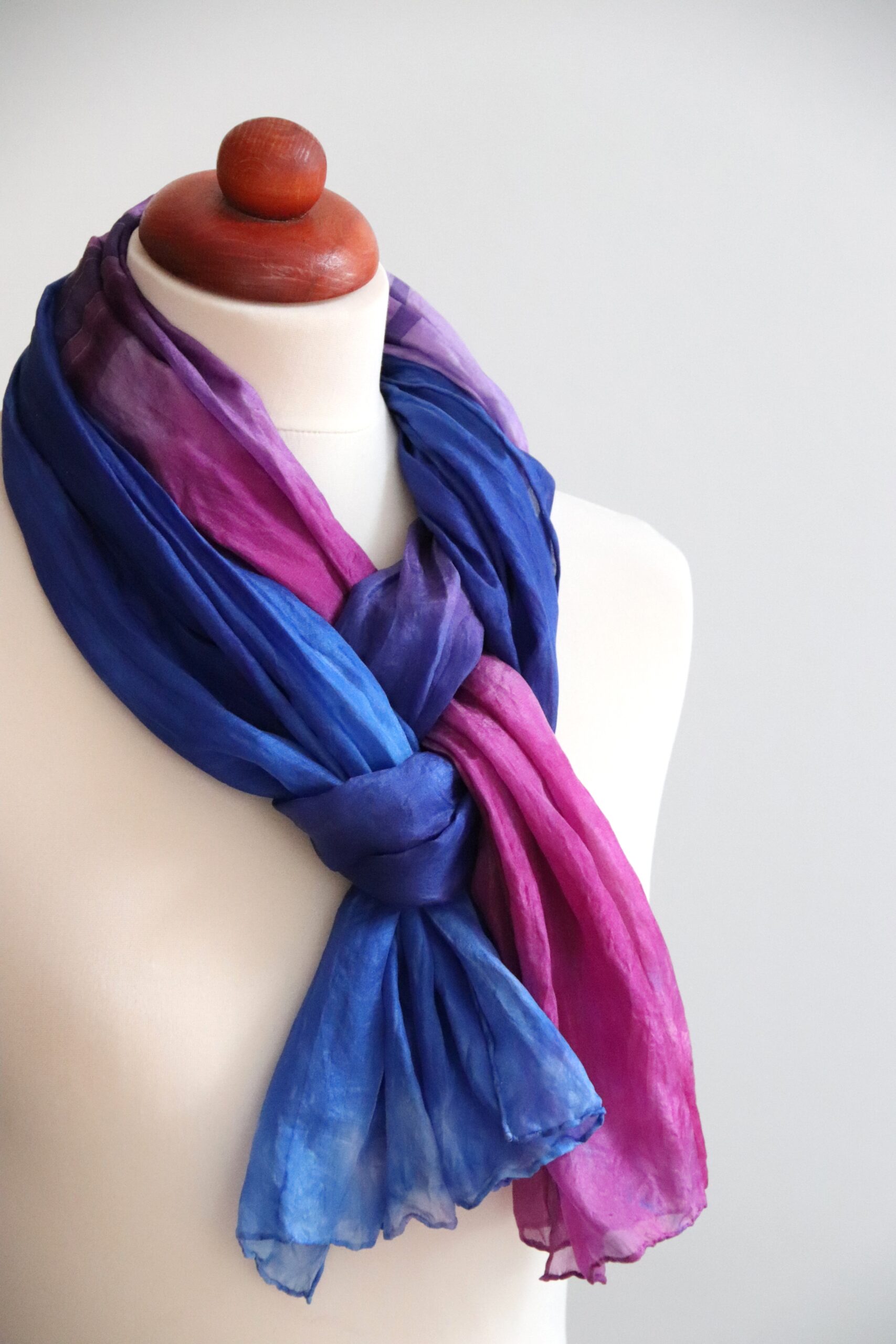 hodvábny šál FIALOVO - MODRÝ - Image 3