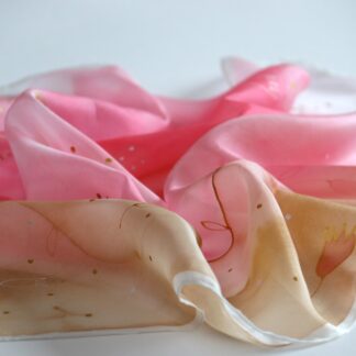 ručne maľovaná hodvábna šatka  TULIPÁNIKY