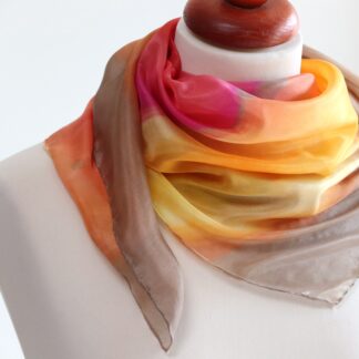 ručne maľovaná hodvábna šatka MELANŽ