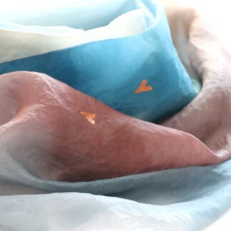 ručne maľovaný hodvábny šál  SRDCOM 2.